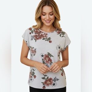 Suzy Shier Gray Floral Print Top